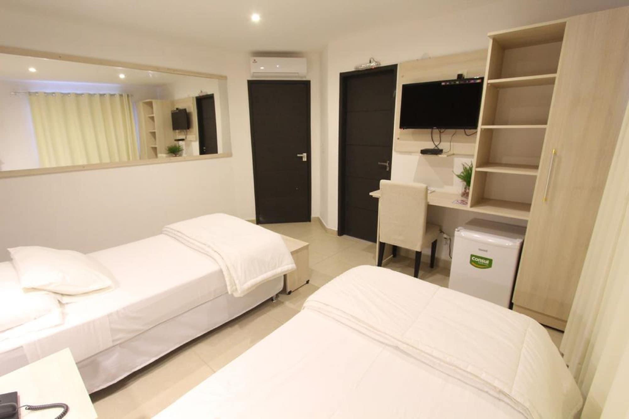 Danieri Asuncion Hotel Bagian luar foto