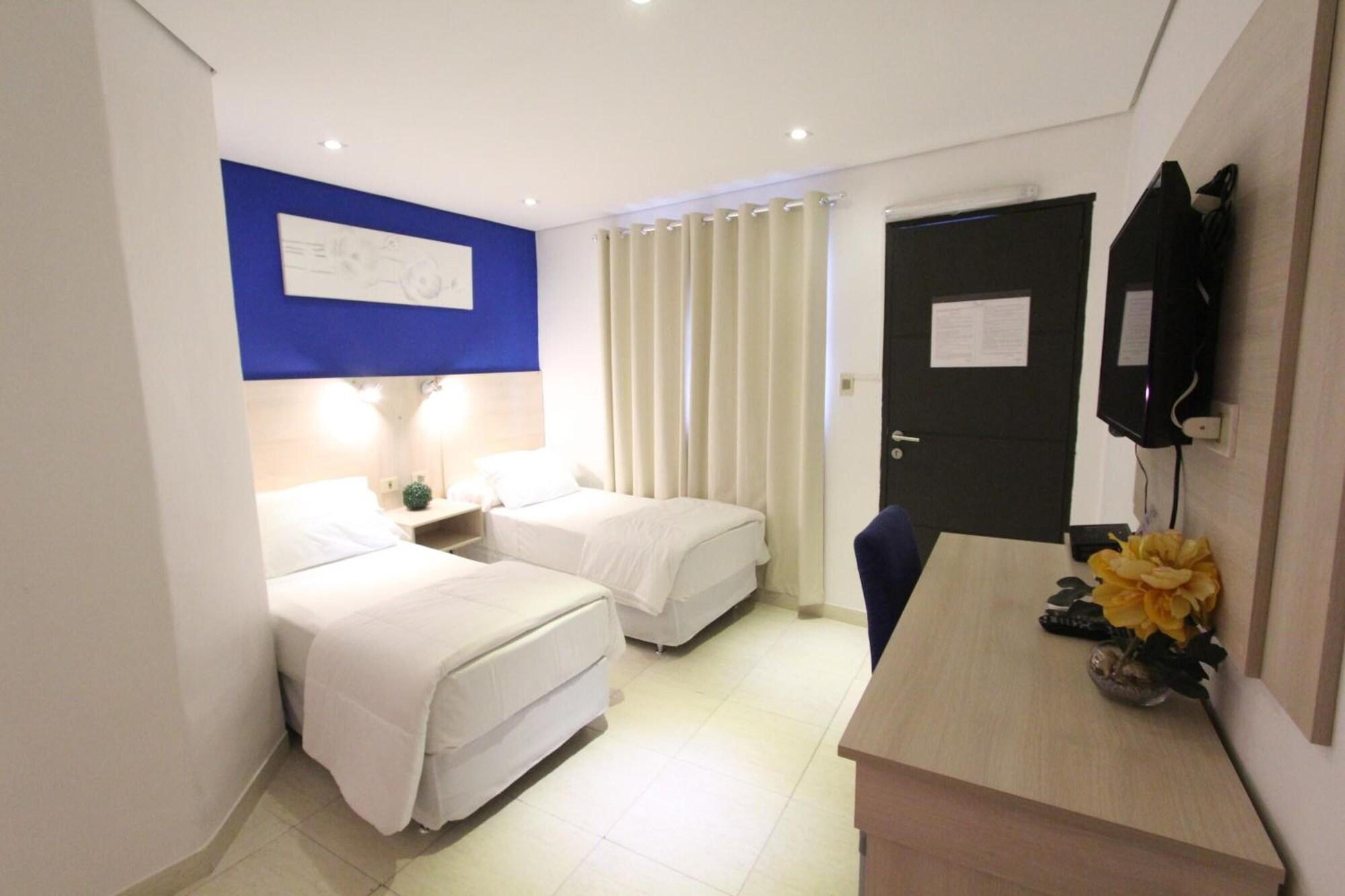 Danieri Asuncion Hotel Bagian luar foto