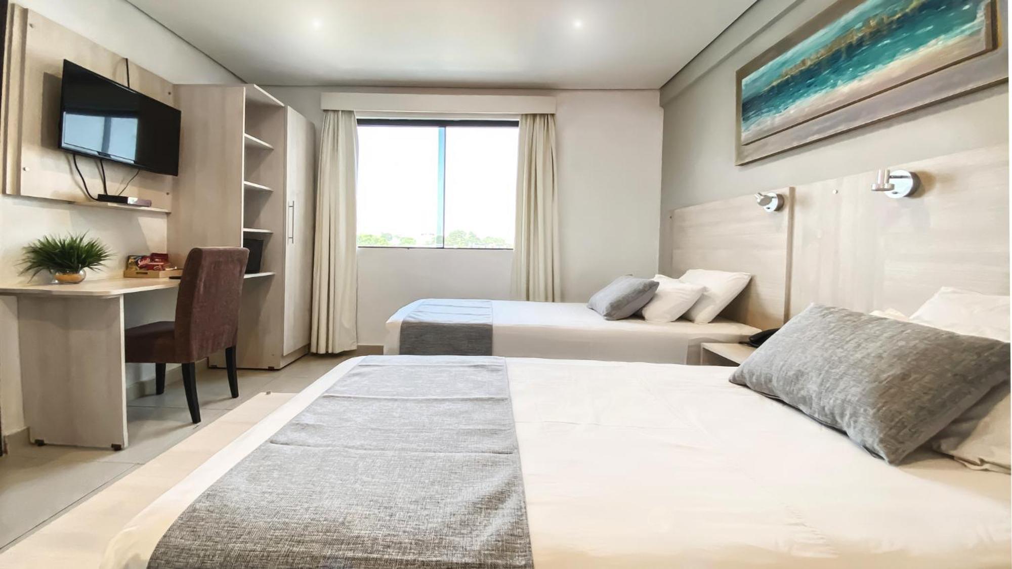 Danieri Asuncion Hotel Bagian luar foto